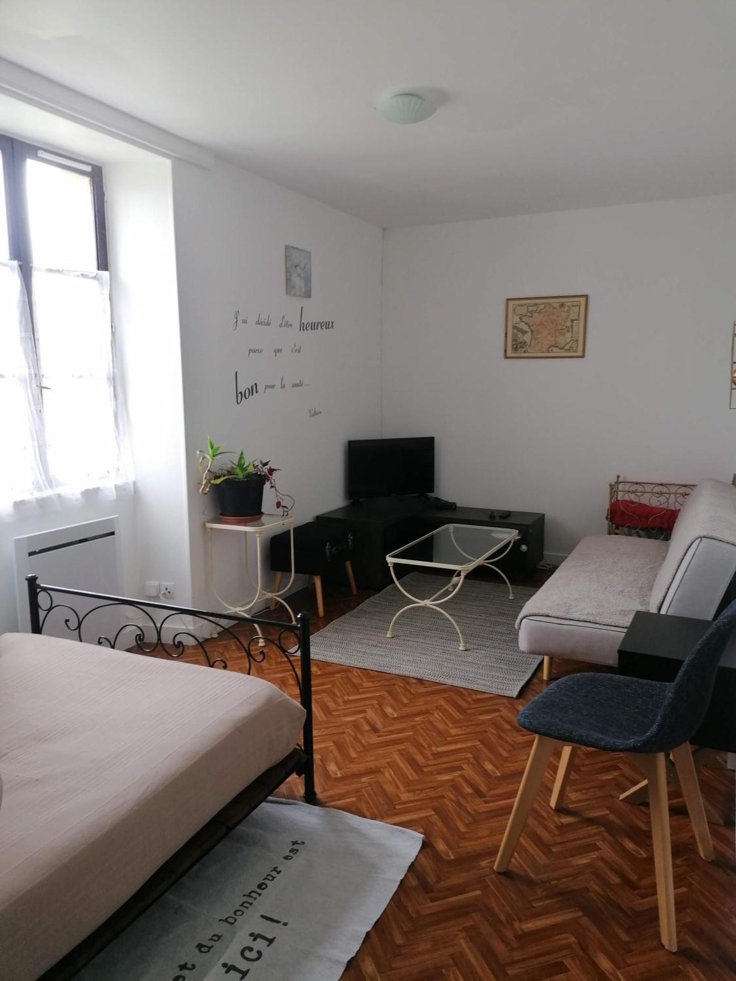 Charmante Maison, Calme Et Nature A La Roche Posay Εξωτερικό φωτογραφία