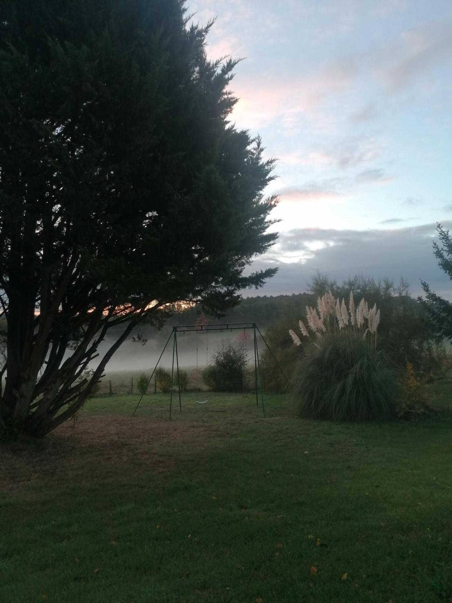 Charmante Maison, Calme Et Nature A La Roche Posay Βίλα Εξωτερικό φωτογραφία